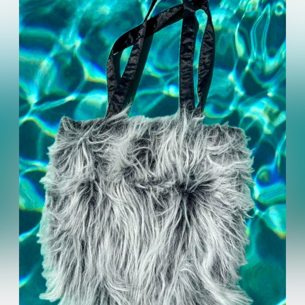 Stylish Gray Faux Fur Tote Bag